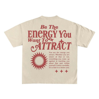 La nueva camiseta de manga corta de moda agrega vitalidad a tus atuendos y te permite destacar en las calles de verano