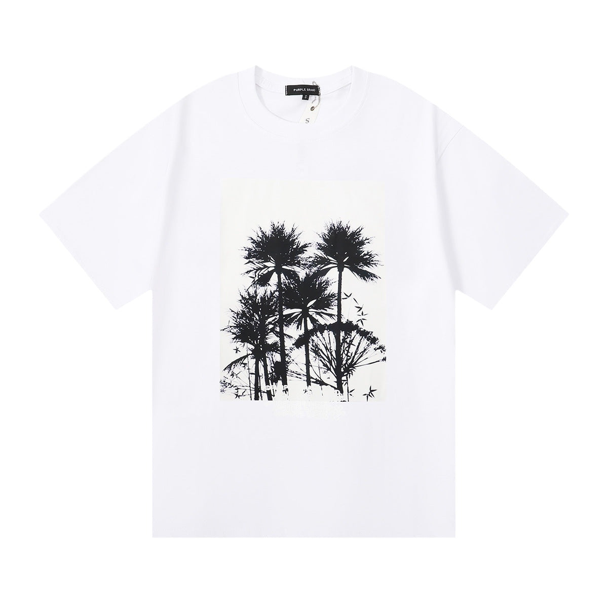 La nueva camiseta clásica de manga corta añade infinitas posibilidades a tus conjuntos de verano y mantiene tu estilo fresco en todo momento