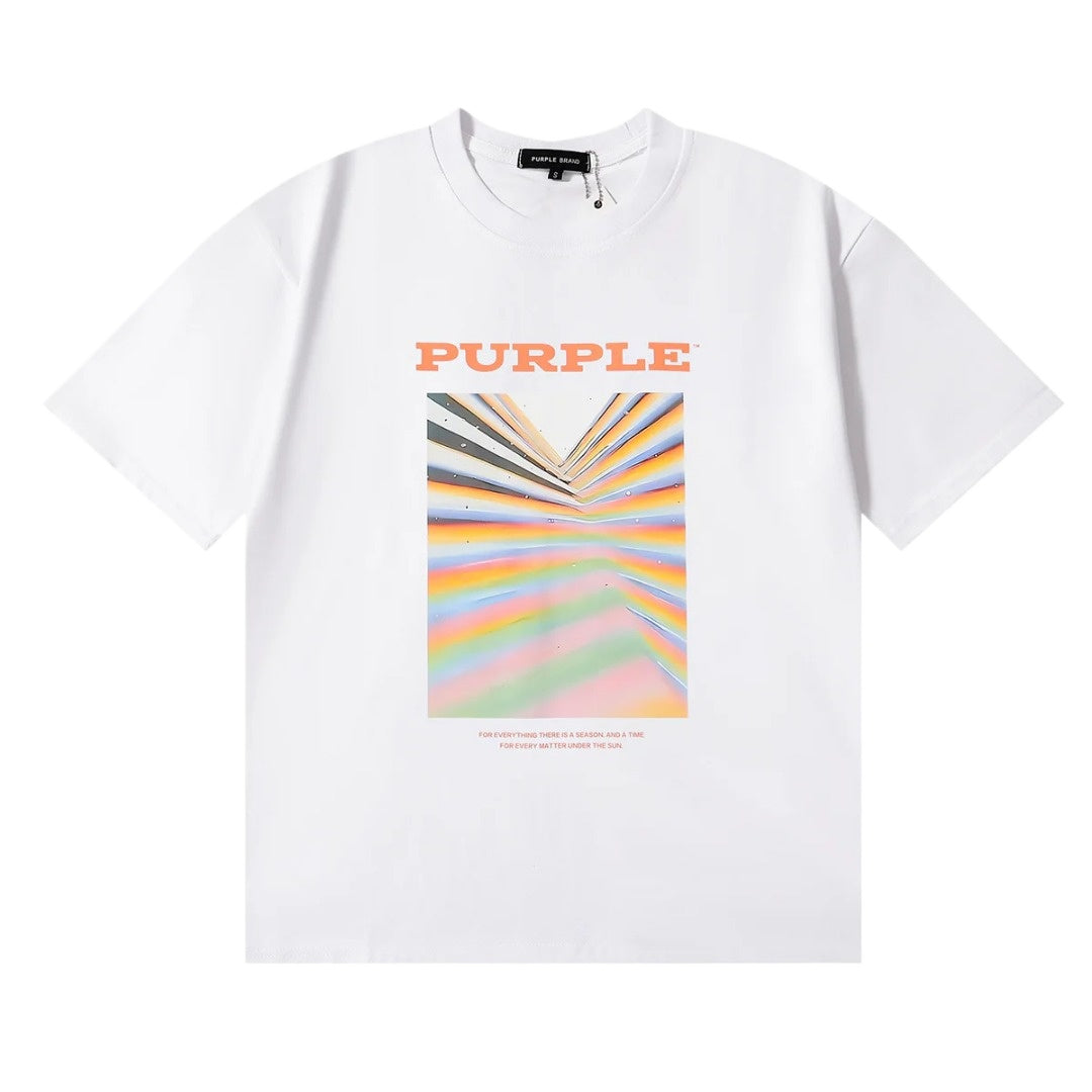 La nueva y elegante camiseta de manga corta añade un toque de sofisticación a tu ropa diaria y te hace brillar en cualquier ocasión.