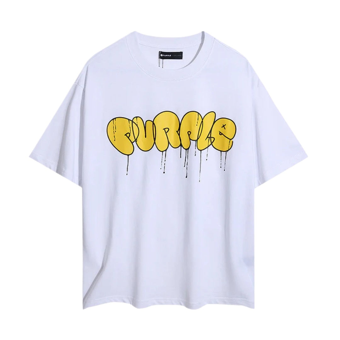 La nueva camiseta minimalista de manga corta ofrece una experiencia de estilo sencilla que te permite mostrar tu estilo personal durante las actividades de verano