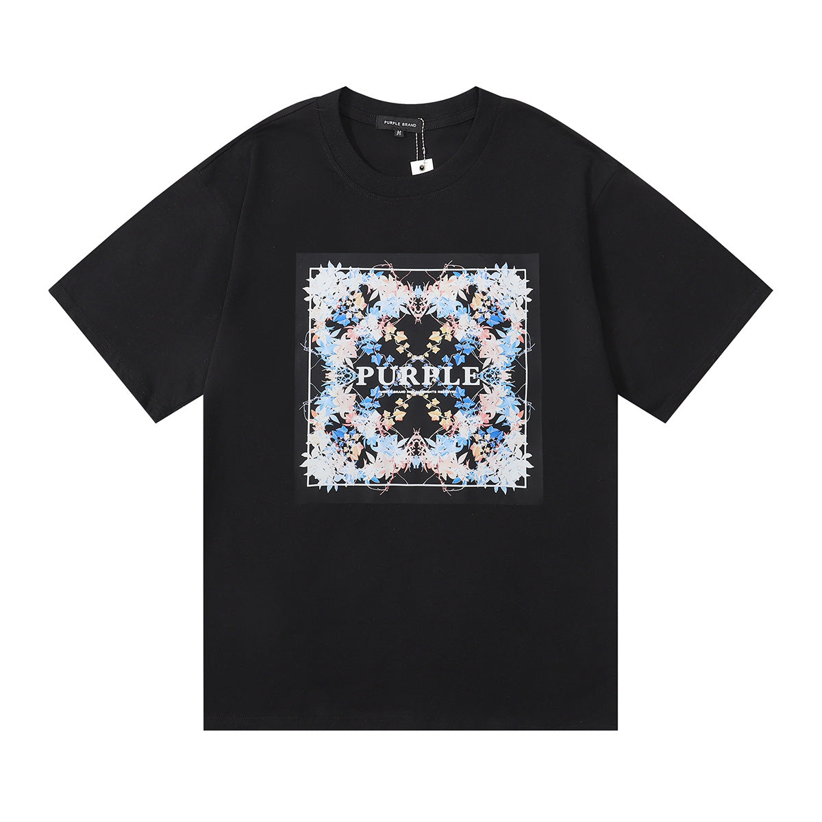 Le nouveau t-shirt à manches courtes frais insuffle à vos looks d'été une sensation revitalisante qui vous garde énergique