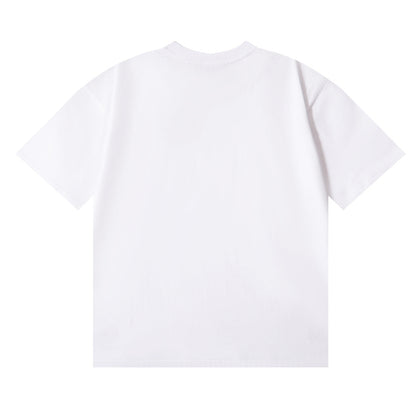 La nueva camiseta informal de manga corta crea un estilo relajado que te mantiene cómodo en cada momento del verano