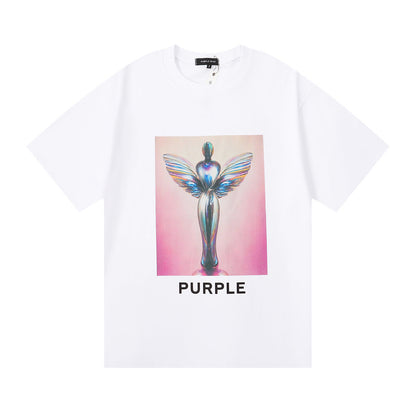 Le nouveau t-shirt à manches courtes frais insuffle à vos looks d'été une sensation revitalisante qui vous garde énergique