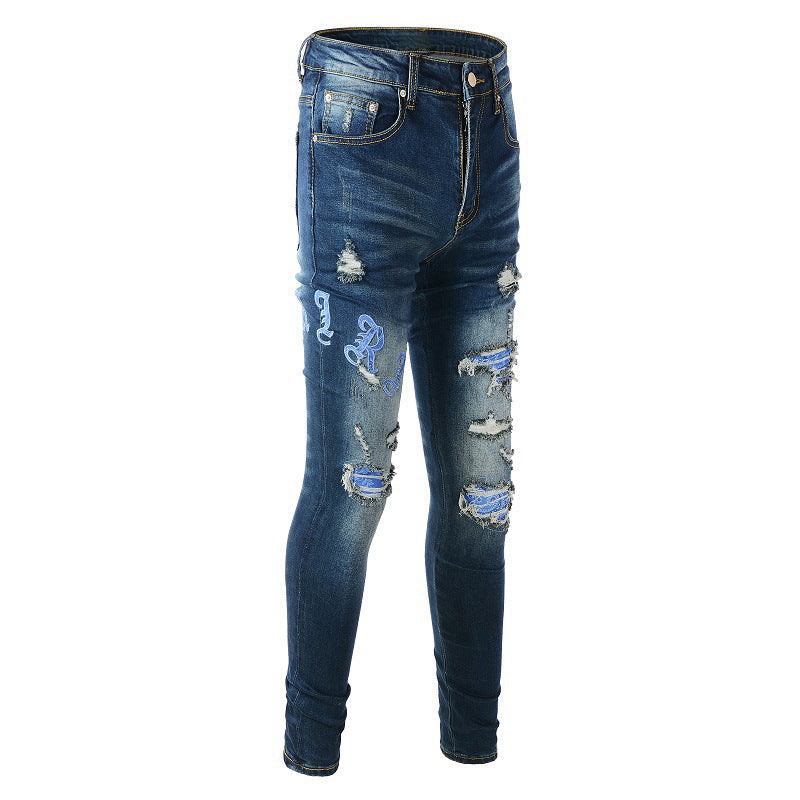 Jean déchiré avec patch et lettres brodées High Street Slim Feet #838 