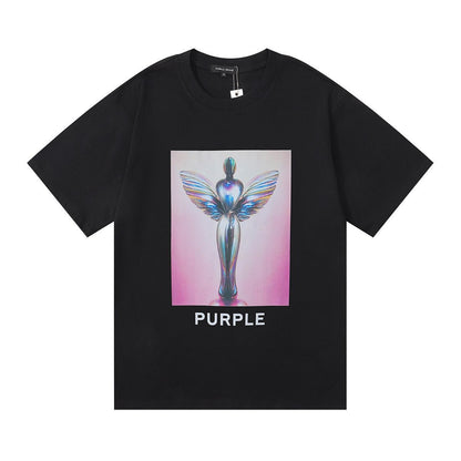 La nueva y elegante camiseta de manga corta muestra un encanto único que te convierte en el centro de atención en las reuniones