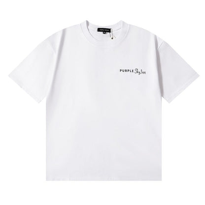 Le nouveau sweat à capuche et le nouveau t-shirt polyvalents vous permettent de changer facilement de style, vous gardant ainsi en confiance à tout moment