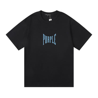 Le nouveau sweat à capuche et le nouveau t-shirt polyvalents vous permettent de changer facilement de style, vous gardant ainsi en confiance à tout moment