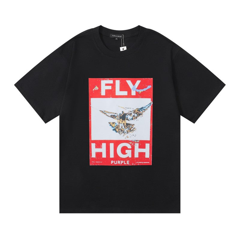 La nueva y elegante camiseta de manga corta añade energía a tus conjuntos de verano y te permite destacar en cualquier entorno
