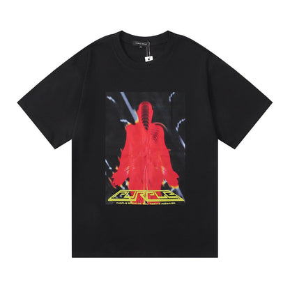 Nueva camiseta minimalista de manga corta adecuada para diversas ocasiones que añade un toque relajado a tus conjuntos