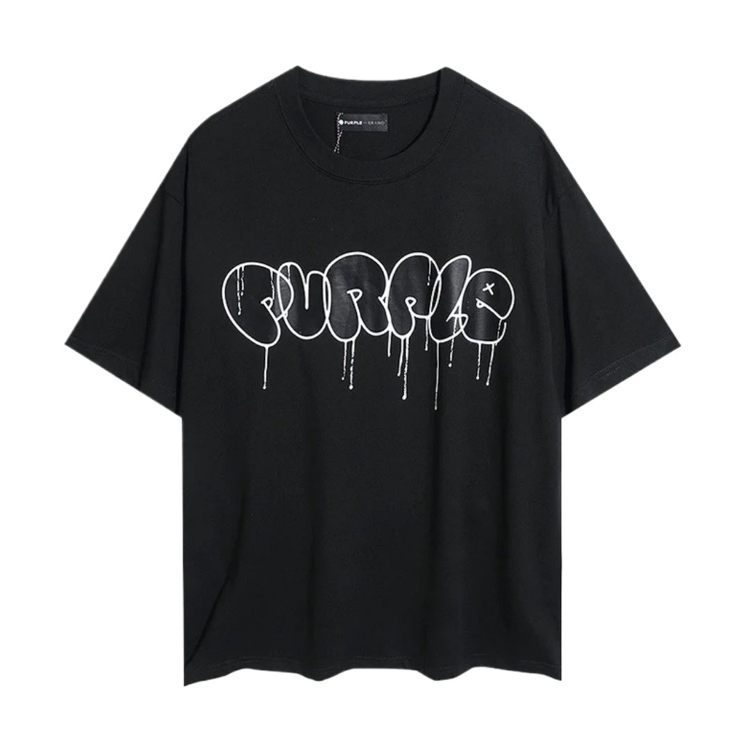 La nueva camiseta minimalista de manga corta ofrece una experiencia de estilo sencilla que te permite mostrar tu estilo personal durante las actividades de verano
