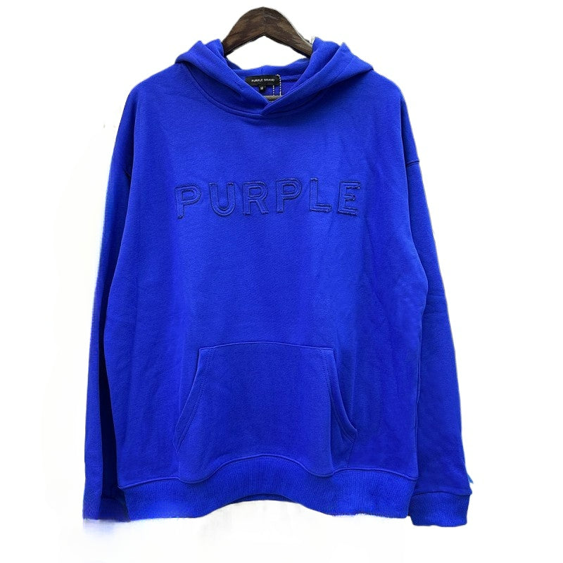 La nueva sudadera y camiseta deportivas brindan comodidad a su experiencia de entrenamiento y le permiten disfrutar de cada sesión